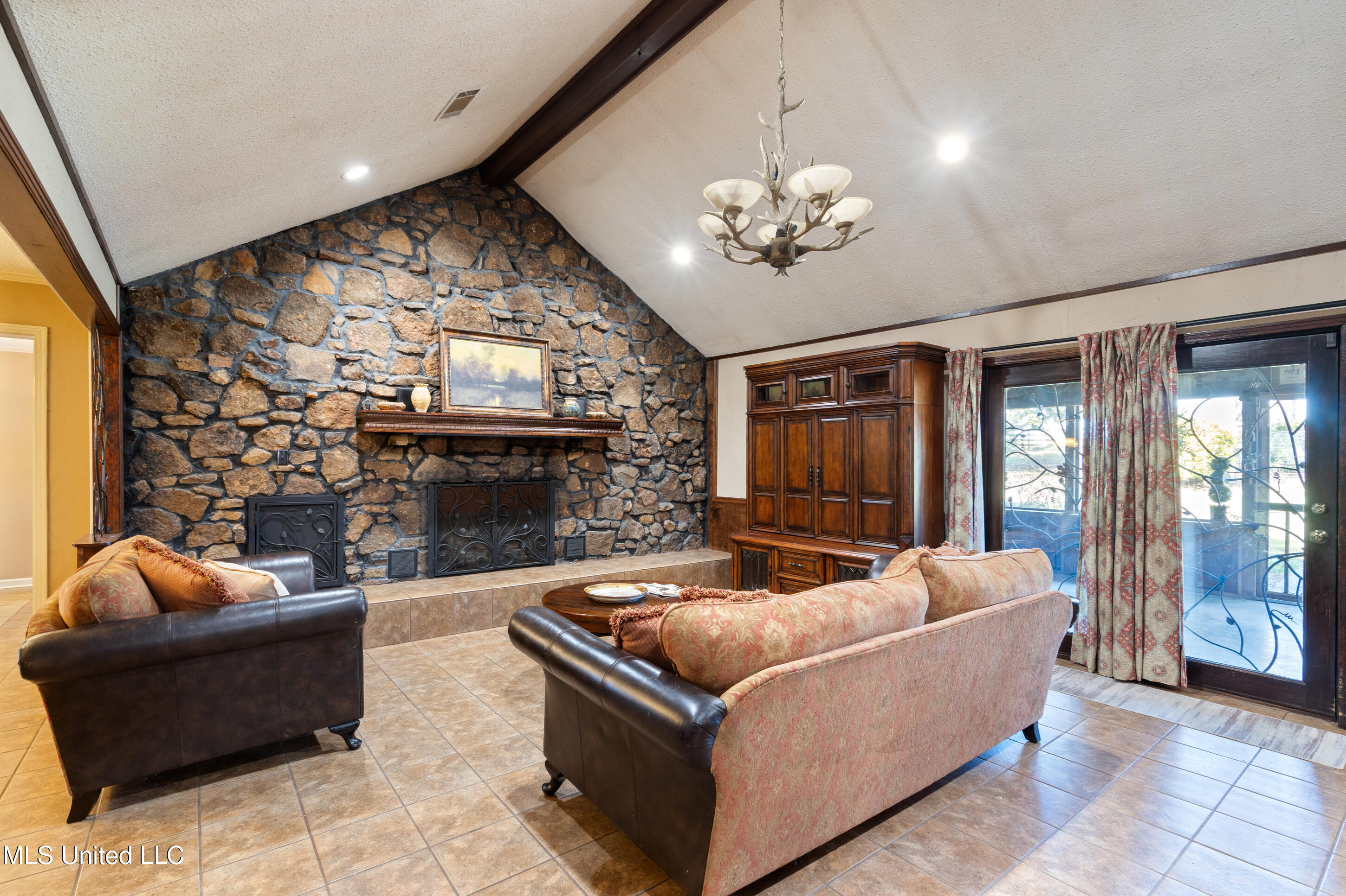 3297 Country Club Road Senatobia, MS 38668 - Photo 6 of 39 9__dsc3945