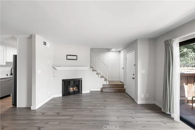 $474,500 | 9525 Sylmar Avenue, Unit 2, Panorama City, CA 91402