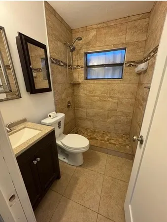 $2,800 | 221 Southwest 68th Avenue, Pembroke Pines, FL 33023