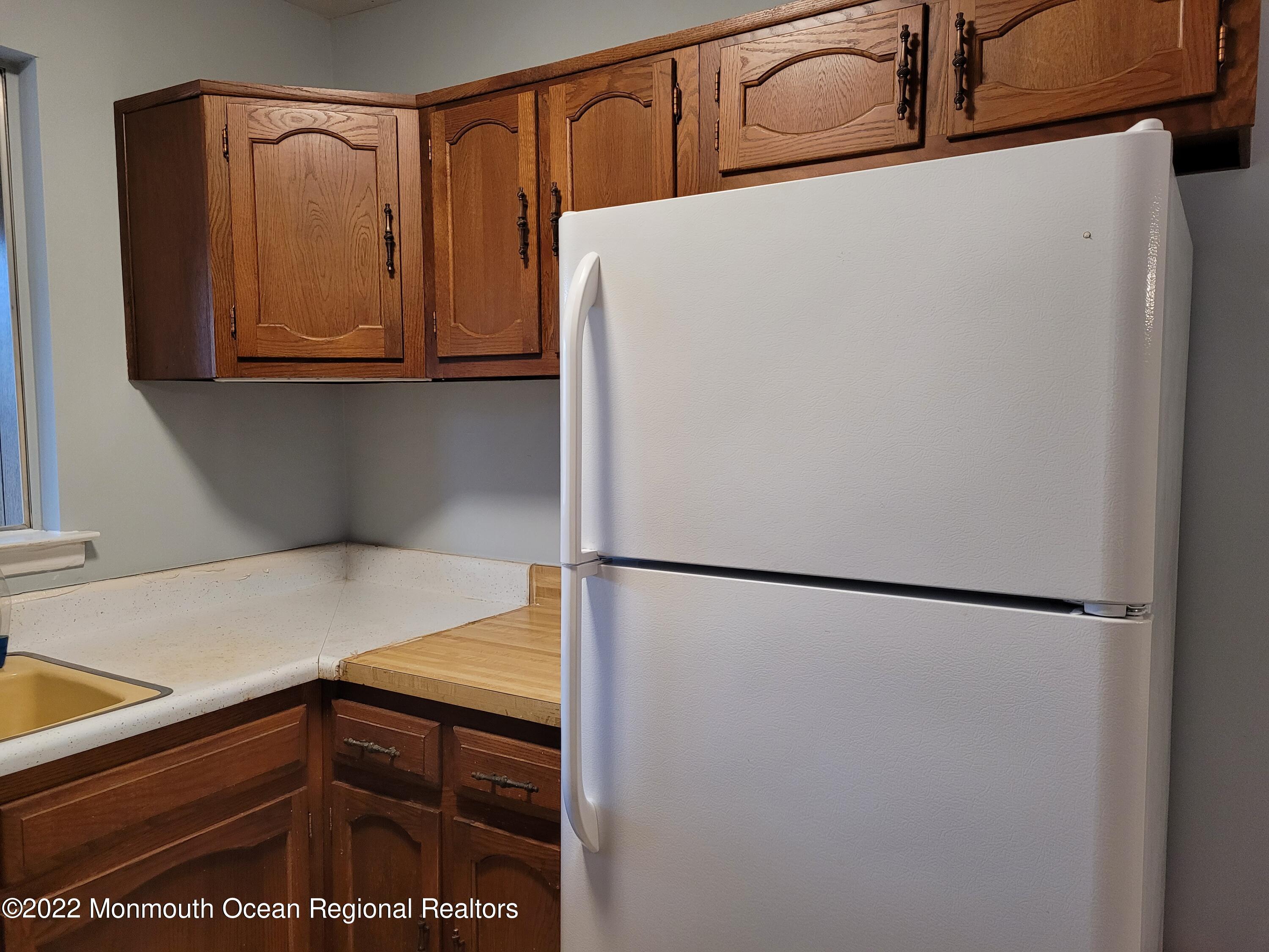 26 Constitution Boulevard, Unit D Whiting, NJ 08759 - Photo 13 of 18 20220218_090112