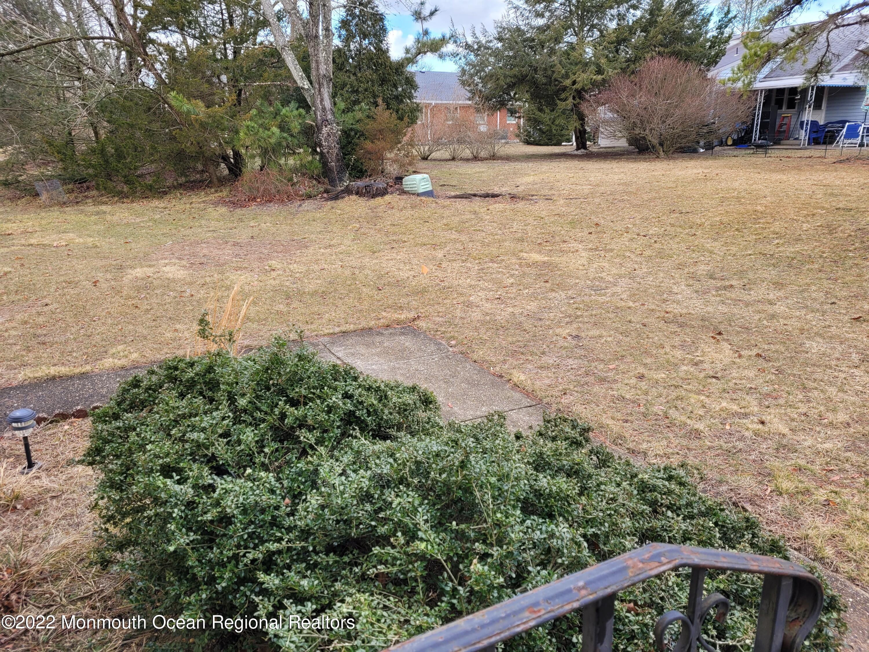 26 Constitution Boulevard, Unit D Whiting, NJ 08759 - Photo 2 of 18 20220218_090032