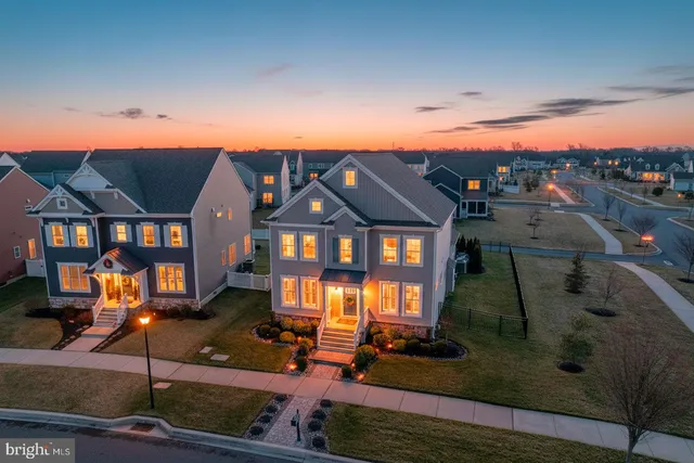 $779,999 | 513 Spring Hollow Drive, Middletown, DE 19709