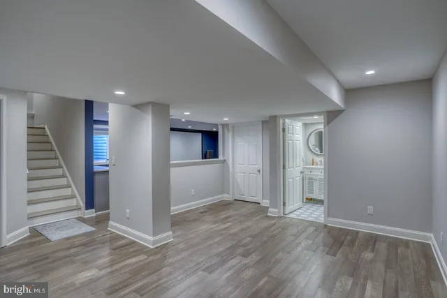 $779,999 | 513 Spring Hollow Drive, Middletown, DE 19709