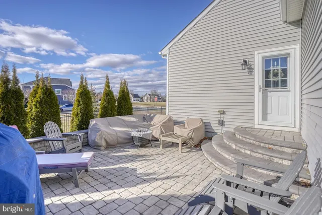 $779,999 | 513 Spring Hollow Drive, Middletown, DE 19709