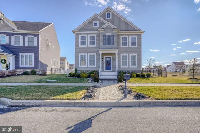 $779,999 | 513 Spring Hollow Drive, Middletown, DE 19709