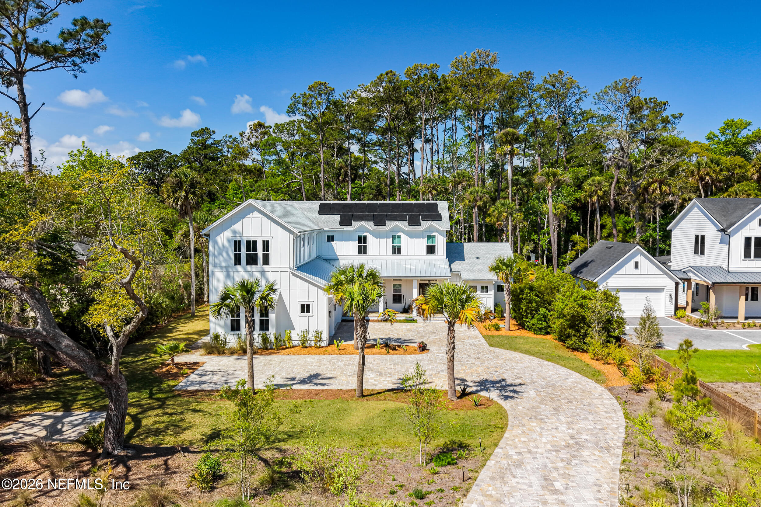 4640 Palm Vly Road Ponte Vedra Beach, FL 32082 - Photo 68 of 72 a view of a house with swimming pool and sitting area