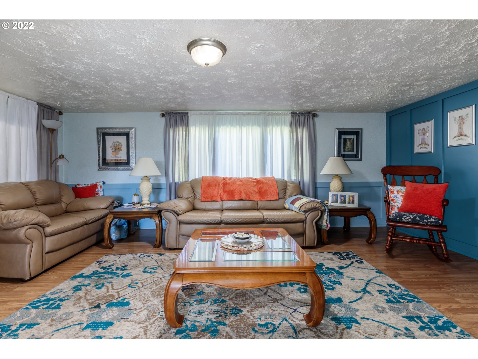 25825 Wolden Road Rainier, OR 97048 - Photo 2 of 19 Living Room