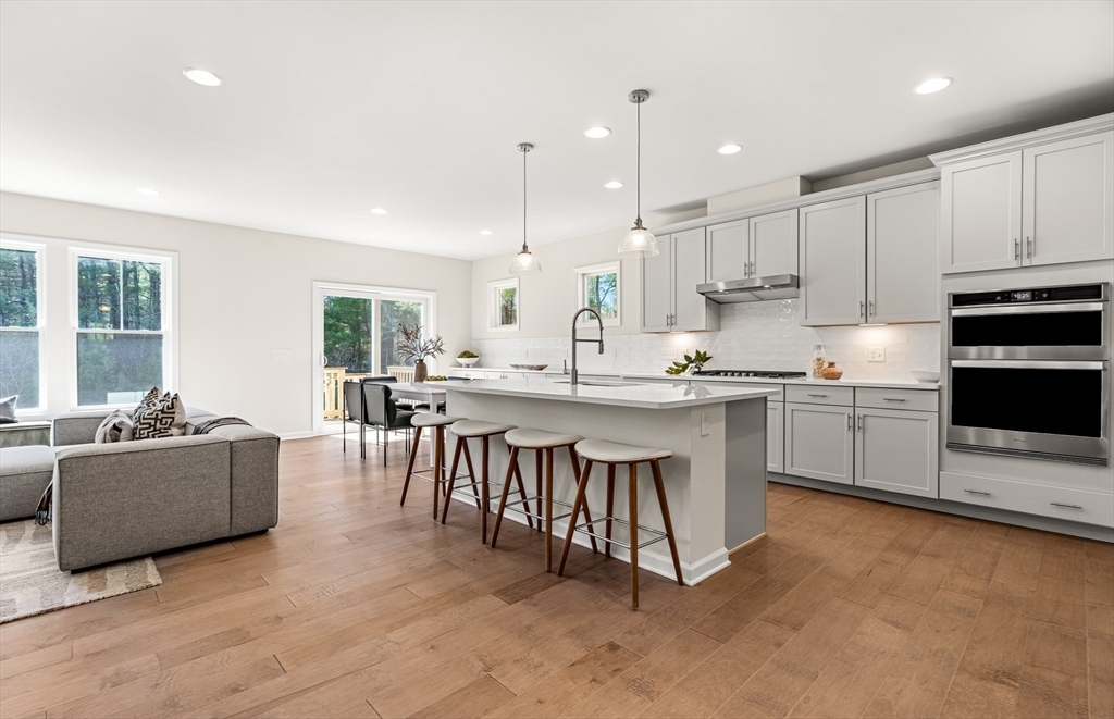 56 Rookery Lane, Unit 4 Concord, MA 01742 - Photo 4 of 37 Gallery Image 4