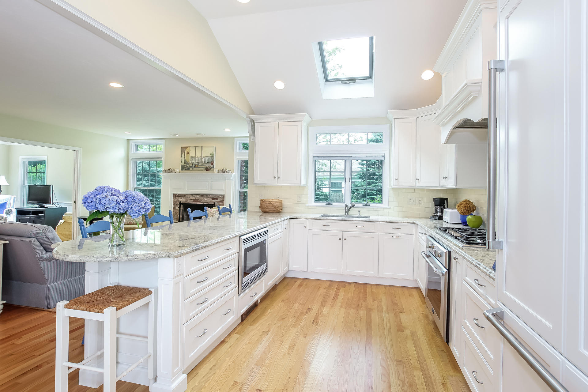 17 Manamock Road Chatham, MA 02633 - Photo 11 of 33 014-photo-kitchen-6098342