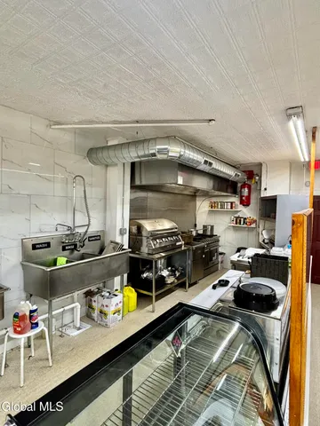 $579,000 | 1685 Van Vranken Avenue, Schenectady, NY 12308