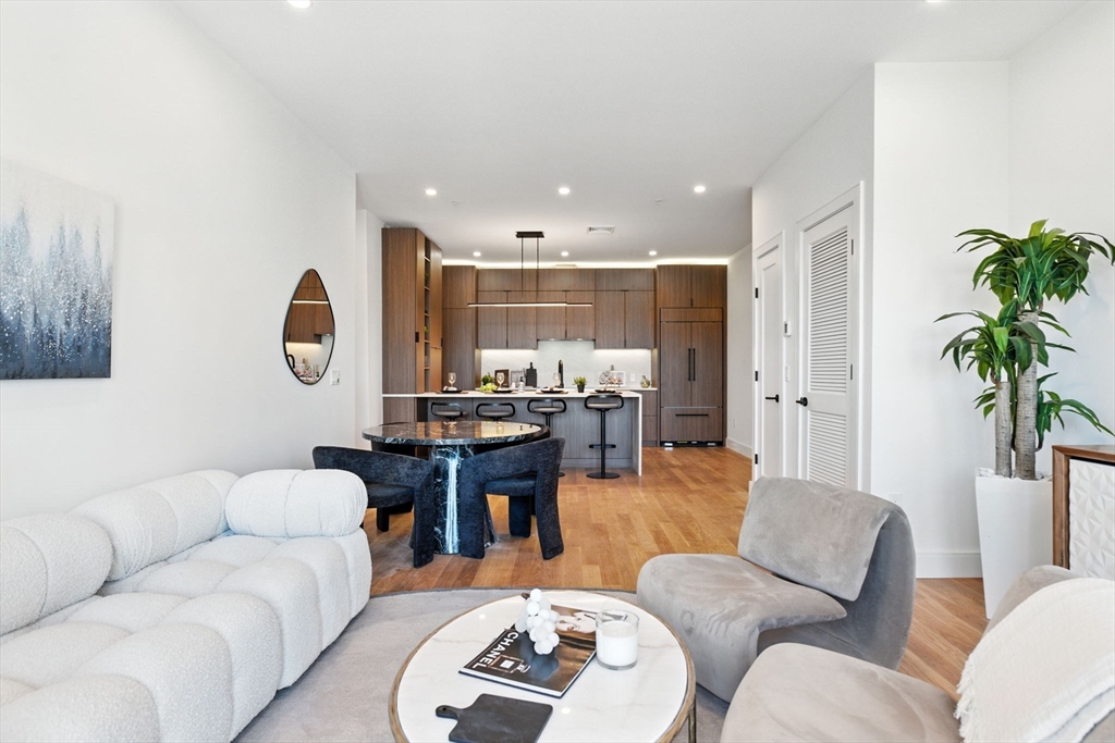 58 Kent, Unit 302 Brookline, MA 02445 - Photo 10 of 41