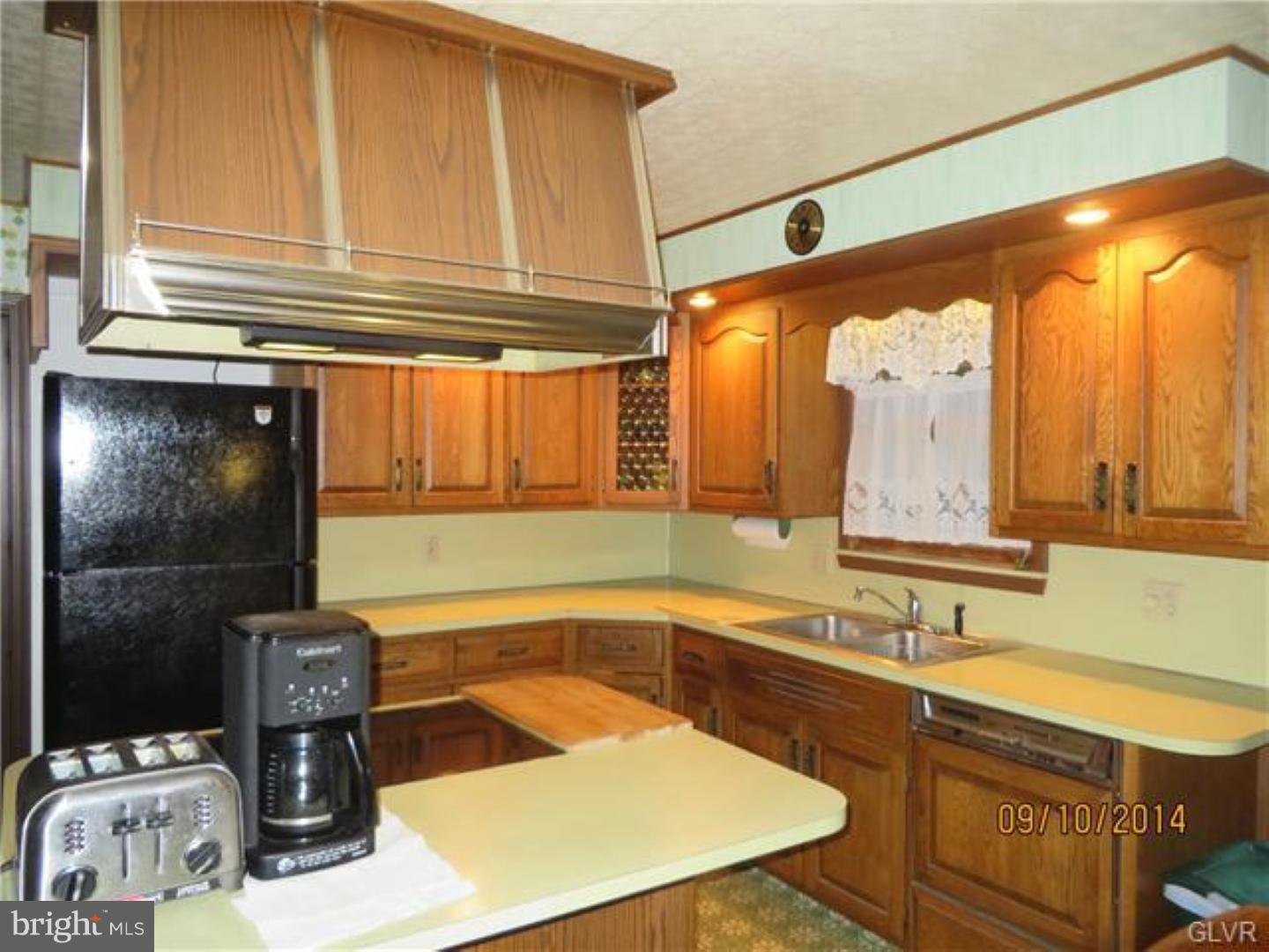 768 Almond Road Walnutport, PA 18088 - Photo 9 of 24 Gallery Image 9