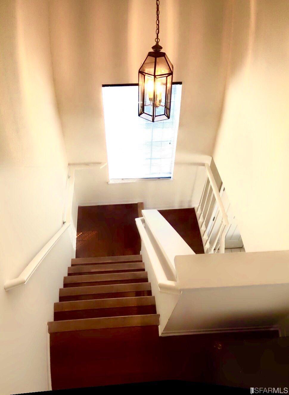 211 Clifton Road Pacifica, CA 94044 - Photo 11 of 16