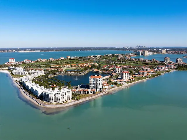 $4,200 | 6287 Bahia Del Mar Circle, Unit 801, St. Petersburg, FL 33715