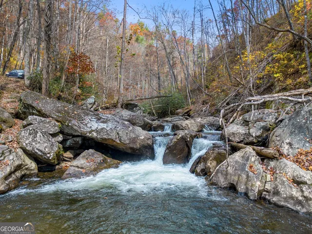 $565,000 | 205 Briarwood Lane, Clayton, GA 30525