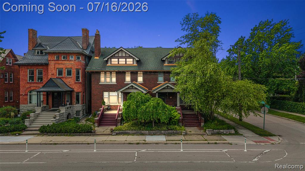 4157 Trumbull Detroit, MI 48208 - Photo 1 of 47