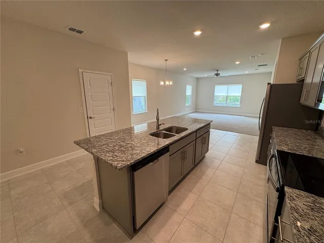 $2,400 | 3013 Tackle Drive, Leesburg, FL 34748