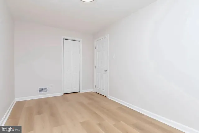 a view of empty room