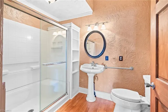 $450,000 | 1579 Lake Road, Thomasville, NC 27360