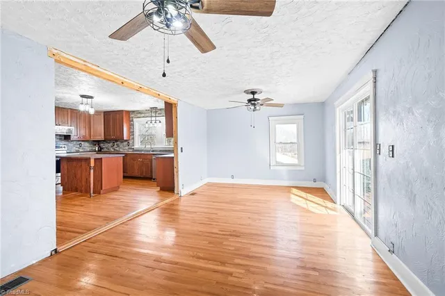 $450,000 | 1579 Lake Road, Thomasville, NC 27360