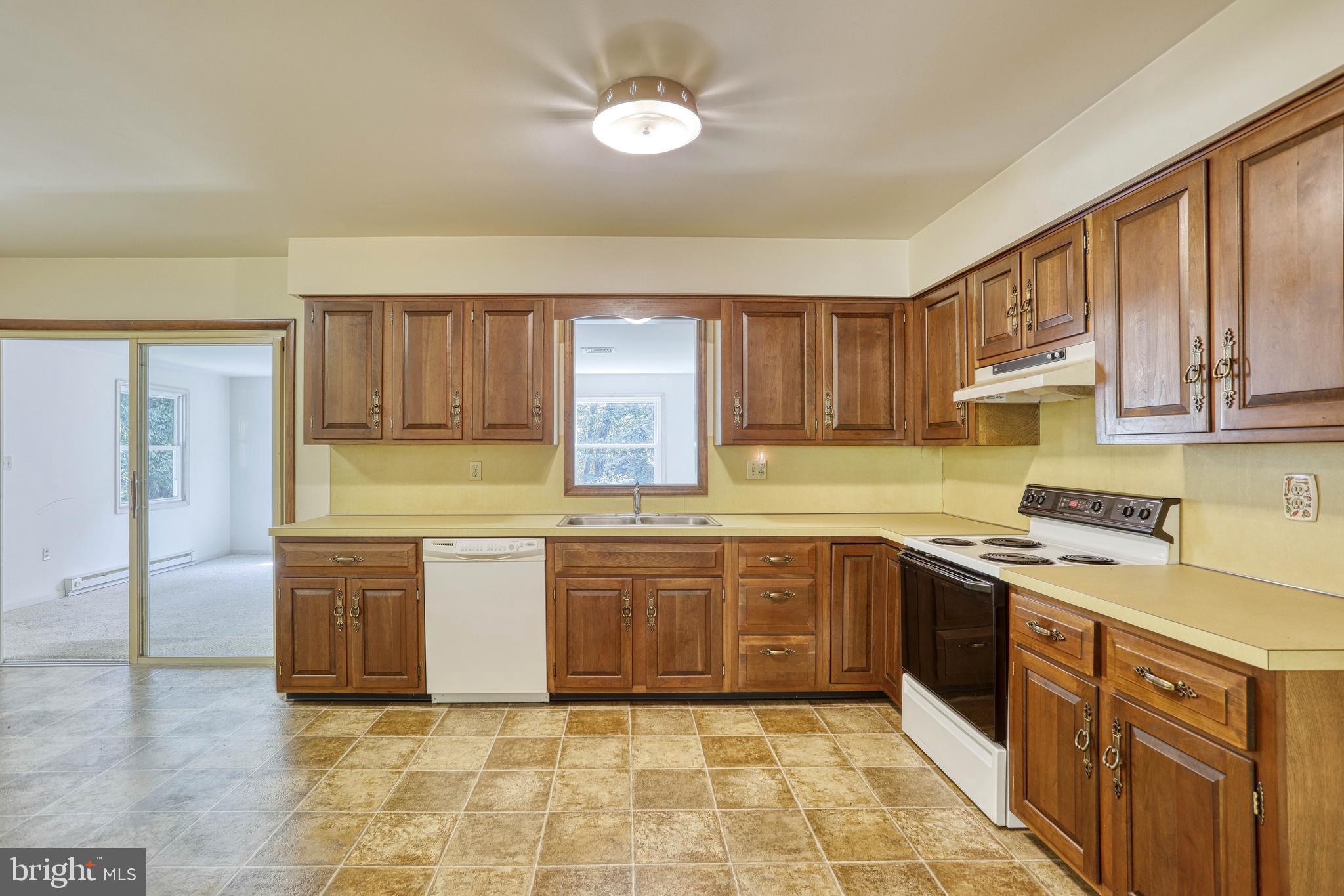 101 Sharon Road Enola, PA 17025 - Photo 7 of 27 Gallery Image 7