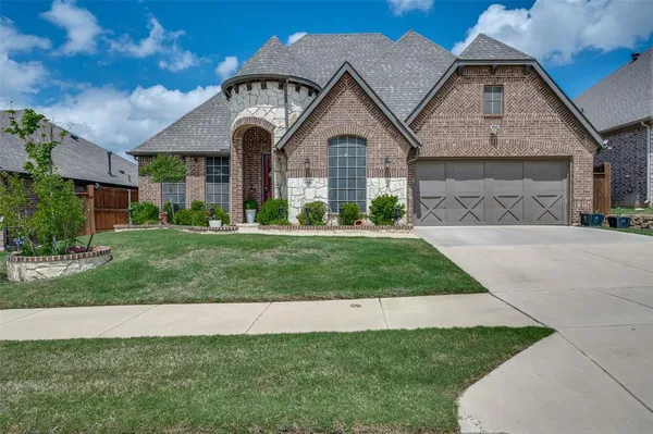 $469,900 | 5912 Trail Marker Court, Fort Worth, TX 76123