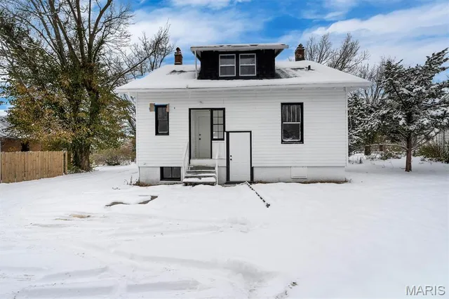 $205,000 | 11560 Old Halls Ferry Road, Black Jack, MO 63033