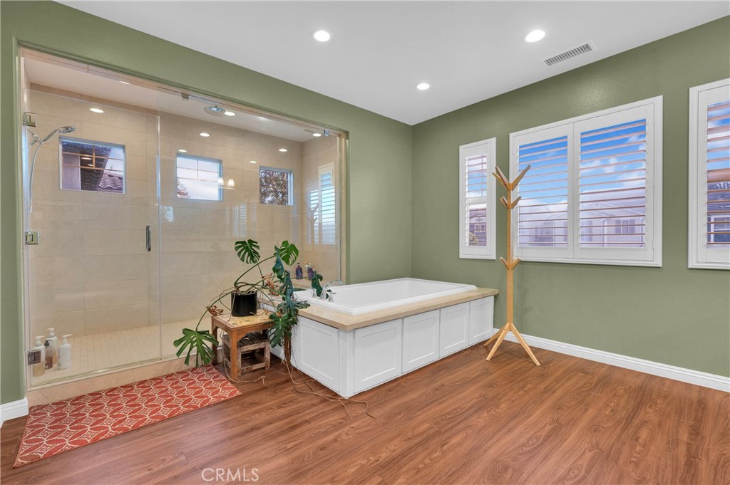 220 Barnes Road Tustin, CA 92782 - Photo 32 of 66