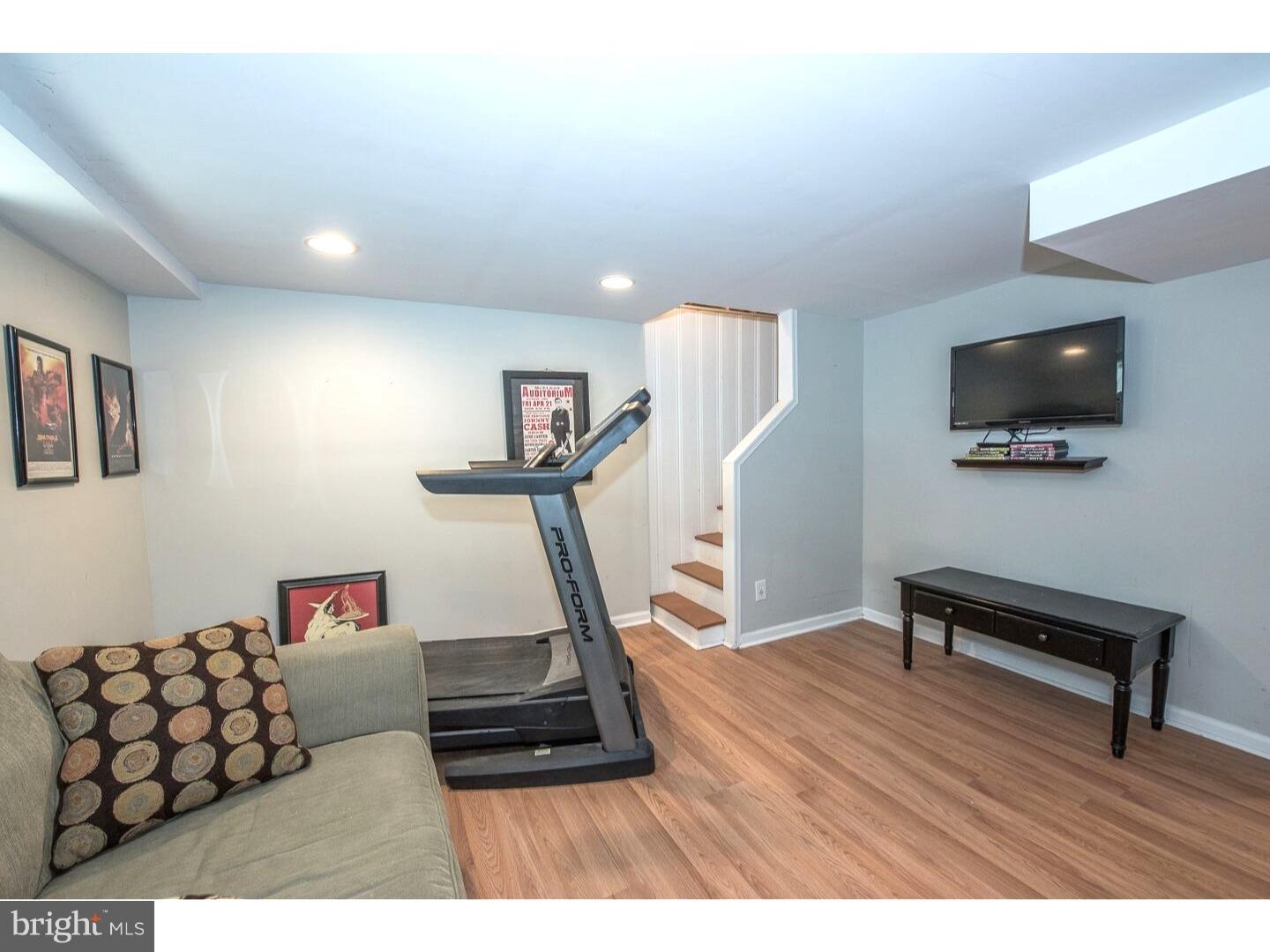 136 Green Valley Road Upper Darby, PA 19082 - Photo 21 of 25 Basement - Finished