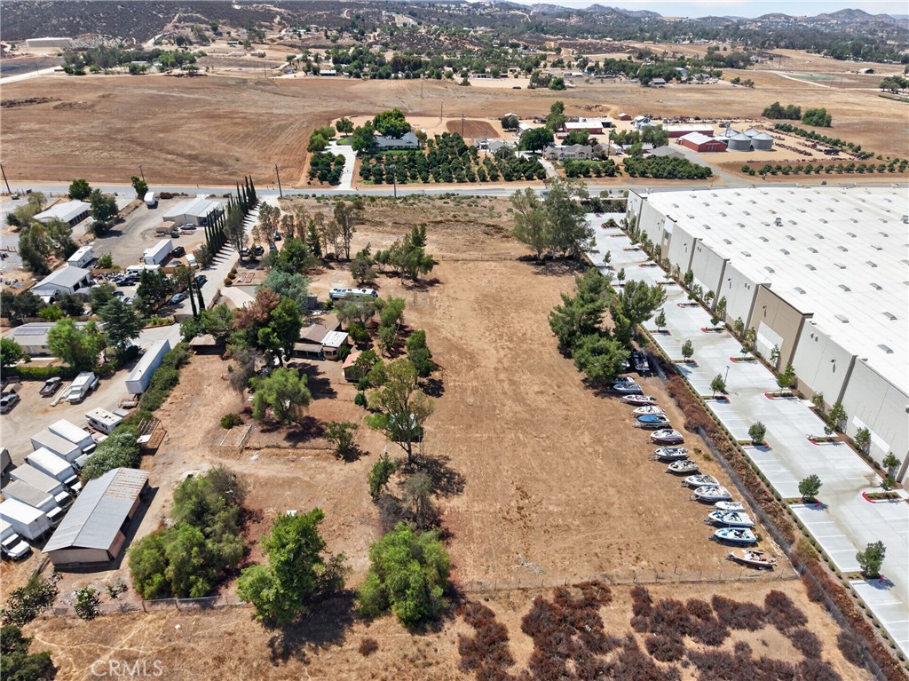 33780 Zeiders Road Menifee, CA 92584 - Photo 11 of 28 Gallery Image 11