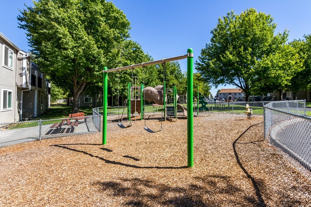 1335 Southwest 2nd Street Pendleton, OR 97801 - Photo 5 of 10