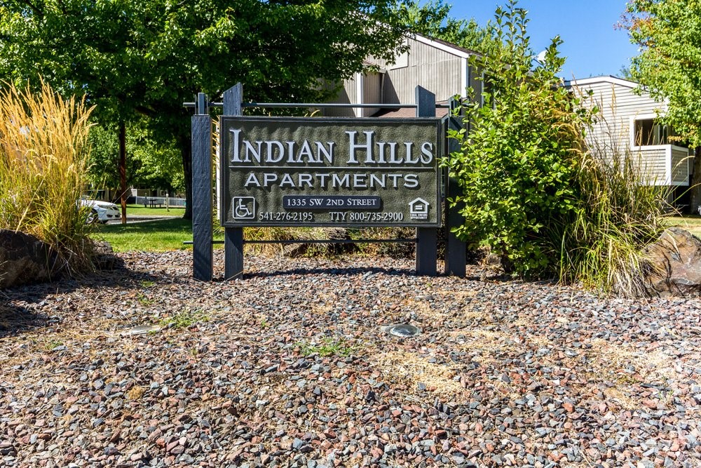 1335 Southwest 2nd Street Pendleton, OR 97801 - Photo 6 of 10 a view of sign board