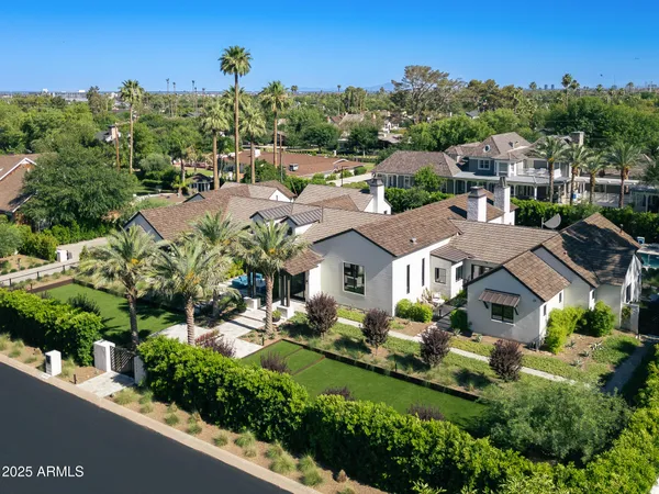 $8,500,000 | 6235 East Montecito Avenue, Scottsdale, AZ 85251