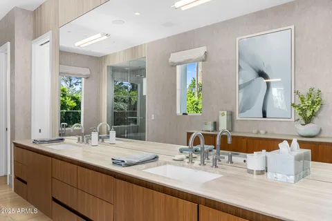 $8,500,000 | 6235 East Montecito Avenue, Scottsdale, AZ 85251