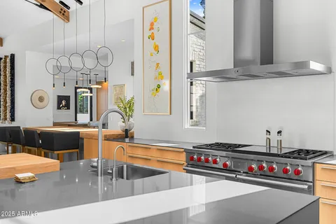 $8,500,000 | 6235 East Montecito Avenue, Scottsdale, AZ 85251