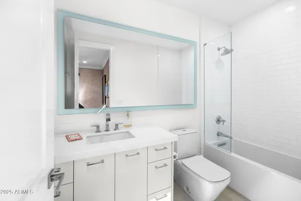 $8,500,000 | 6235 East Montecito Avenue, Scottsdale, AZ 85251