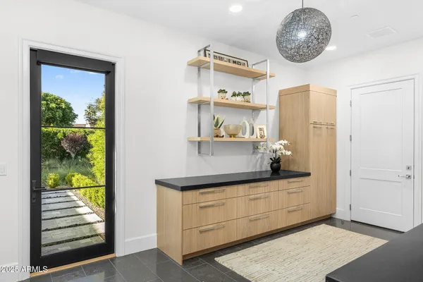 $8,500,000 | 6235 East Montecito Avenue, Scottsdale, AZ 85251