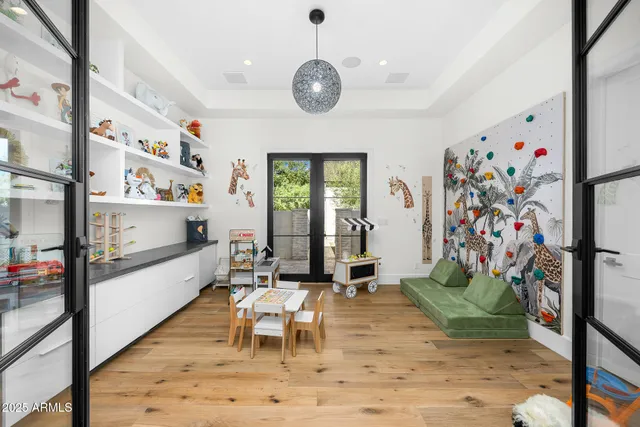 $8,750,000 | 6235 East Montecito Avenue, Scottsdale, AZ 85251