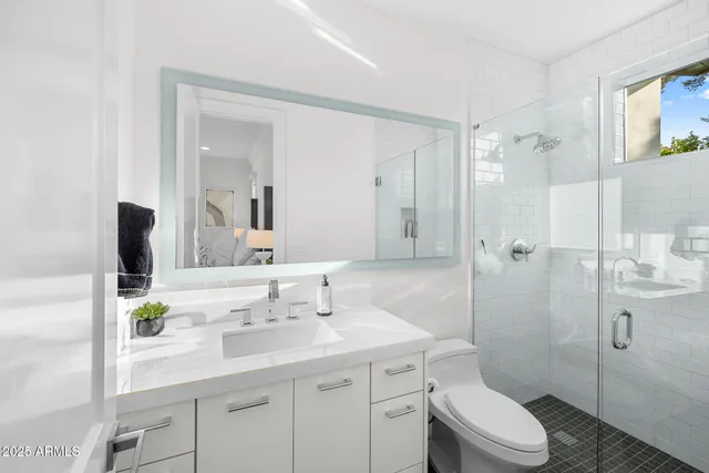 $8,750,000 | 6235 East Montecito Avenue, Scottsdale, AZ 85251