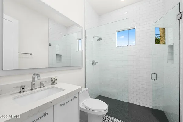 $8,500,000 | 6235 East Montecito Avenue, Scottsdale, AZ 85251