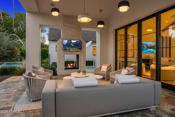 $8,500,000 | 6235 East Montecito Avenue, Scottsdale, AZ 85251