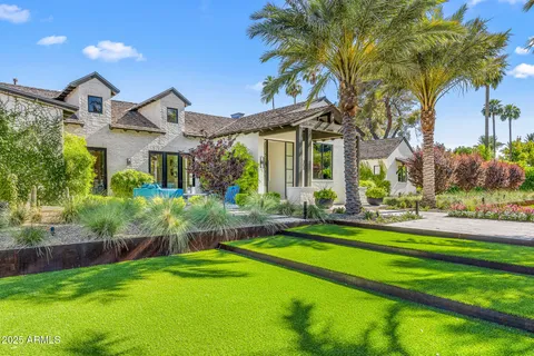 $8,500,000 | 6235 East Montecito Avenue, Scottsdale, AZ 85251