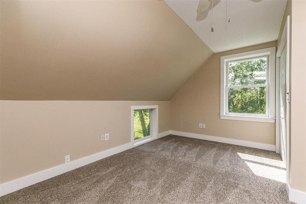 1310 Bryant Road Mount Vernon, IA 52314 - Photo 24 of 35 Gallery Image 24