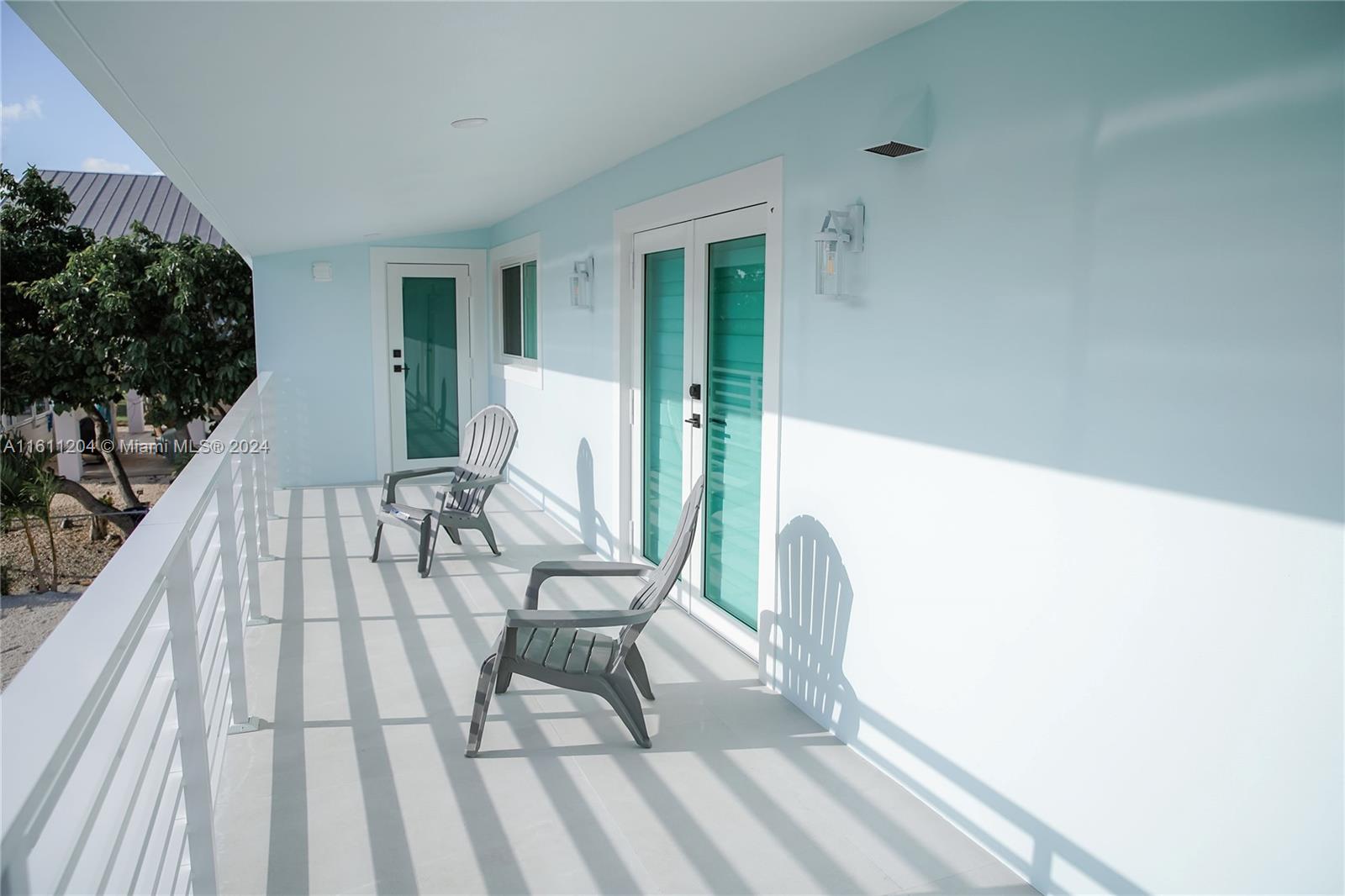 873 Ellen Drive Key Largo, FL 33037 - Photo 21 of 32 Gallery Image 21