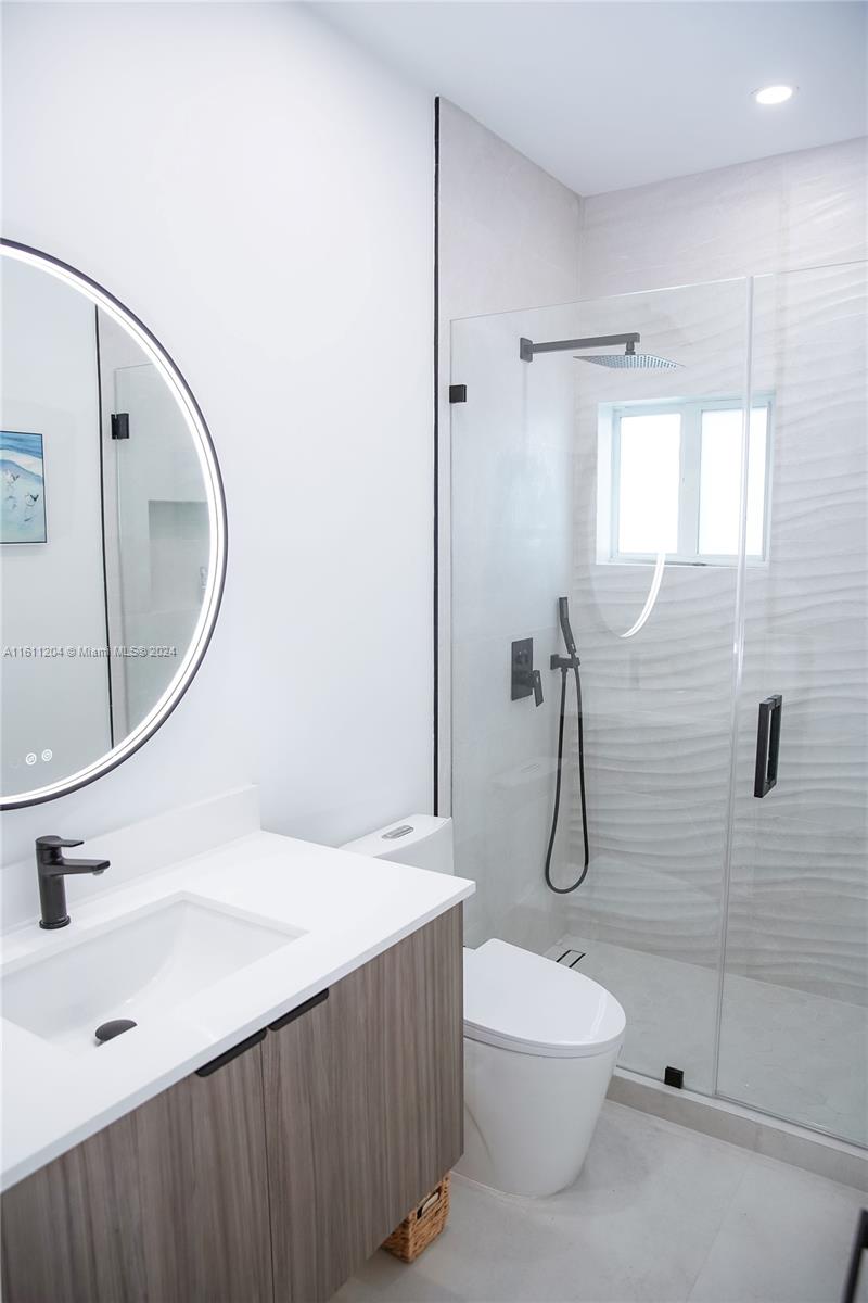 873 Ellen Drive Key Largo, FL 33037 - Photo 27 of 32 Gallery Image 27