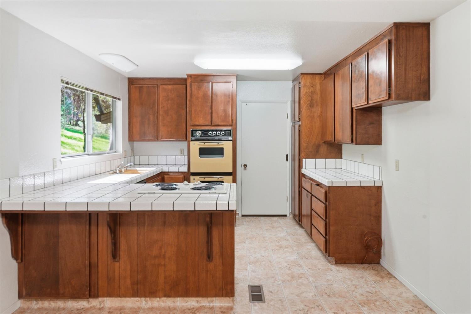 2653 Christian Valley Road Auburn, CA 95602 - Photo 16 of 49