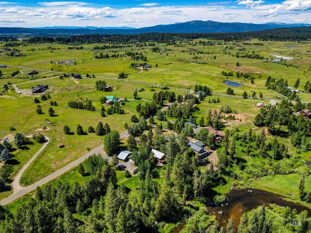 $1,249,000 | 14020 Comfort Road, McCall, ID 83638