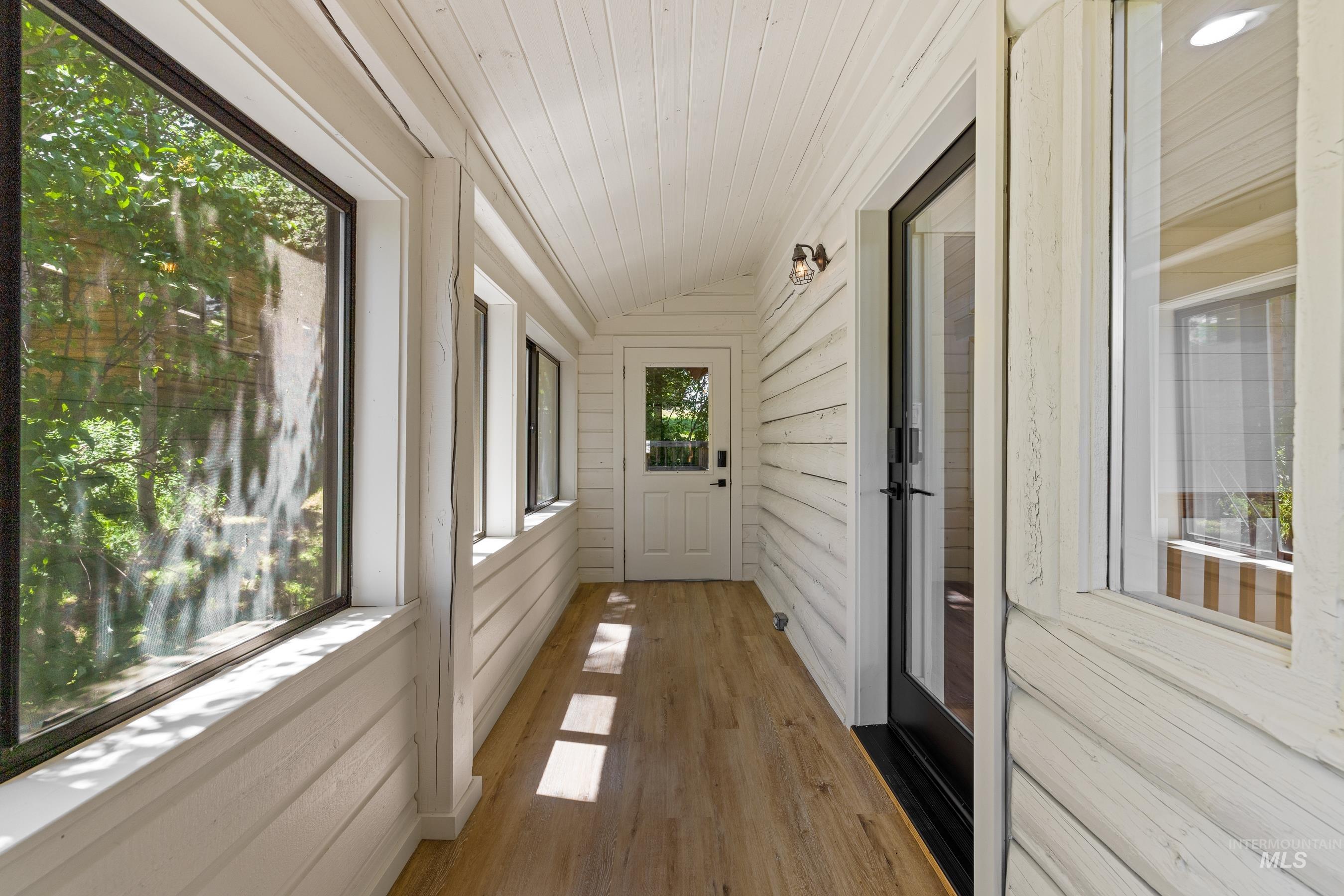 14020 Comfort Road McCall, ID 83638 - Photo 9 of 50