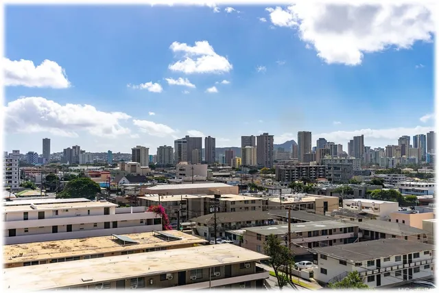 $14,000,000 | 1650 Young Street, Honolulu, HI 96826