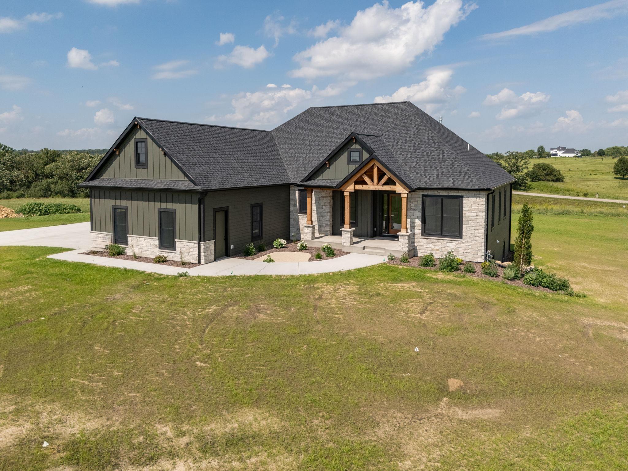 4980 Royal Oaks Cir Southwest  
